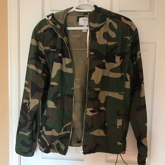 Camo Windbreaker Jacket - Picture 3 of 5